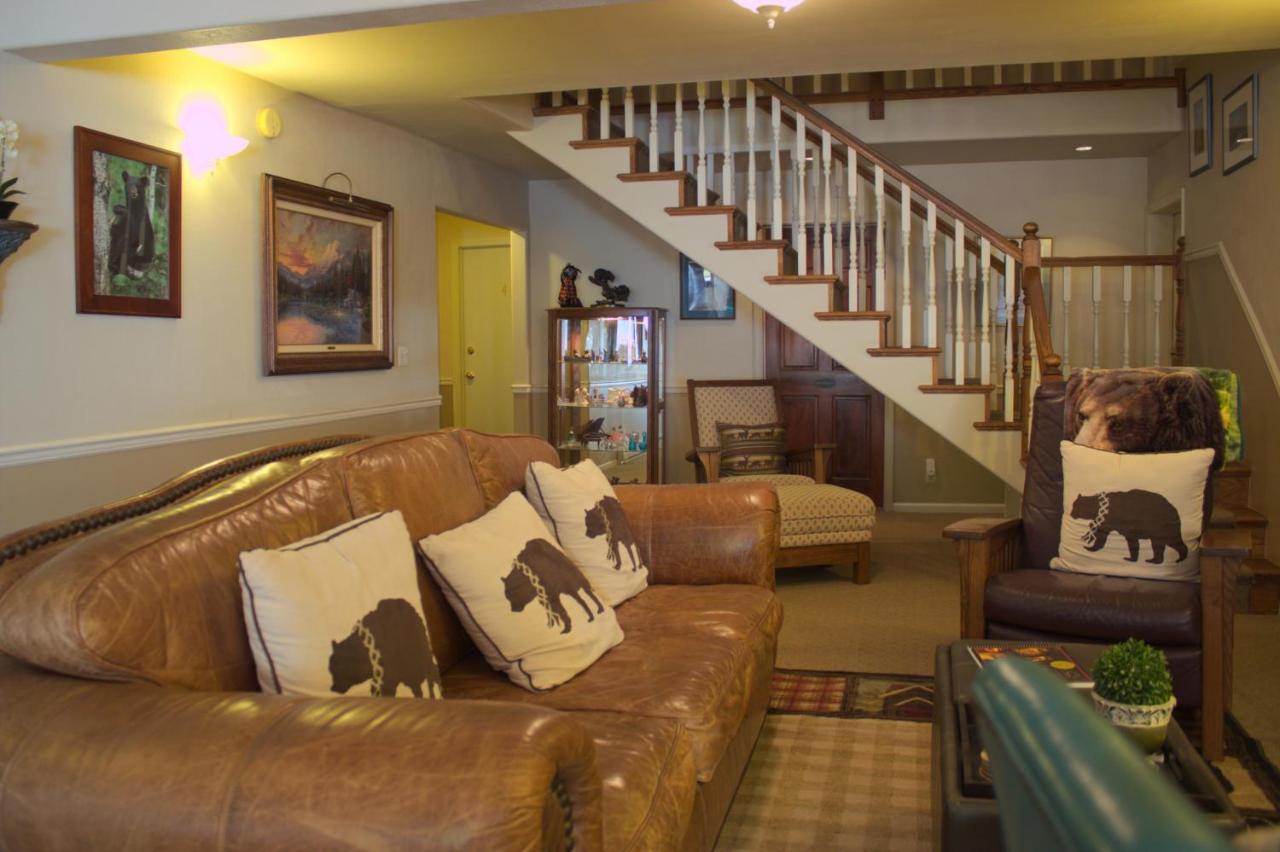 Black Bear Manor Bed & Breakfast Ouray Bagian luar foto